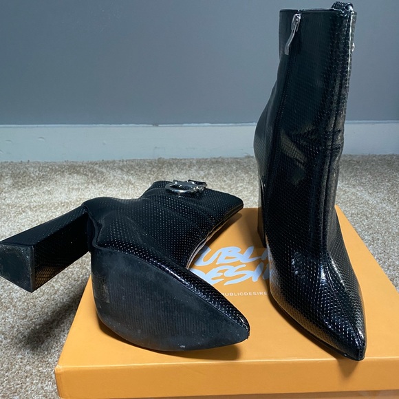 Black Public Desire Boot Heels - Picture 4 of 4